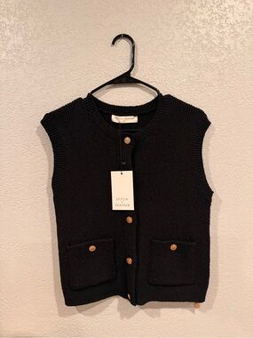 Stitch & Feather Black Sleeveless Knit Button-Front Vest